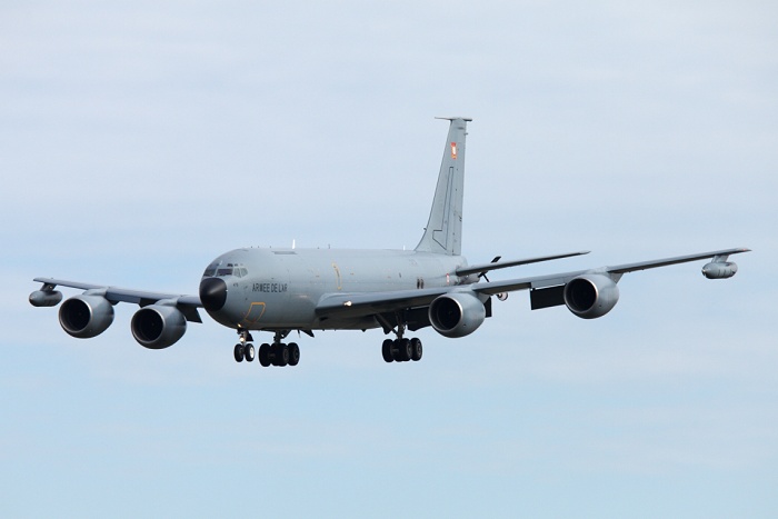 Boeing C-135FR, French Air Force, registrace 475